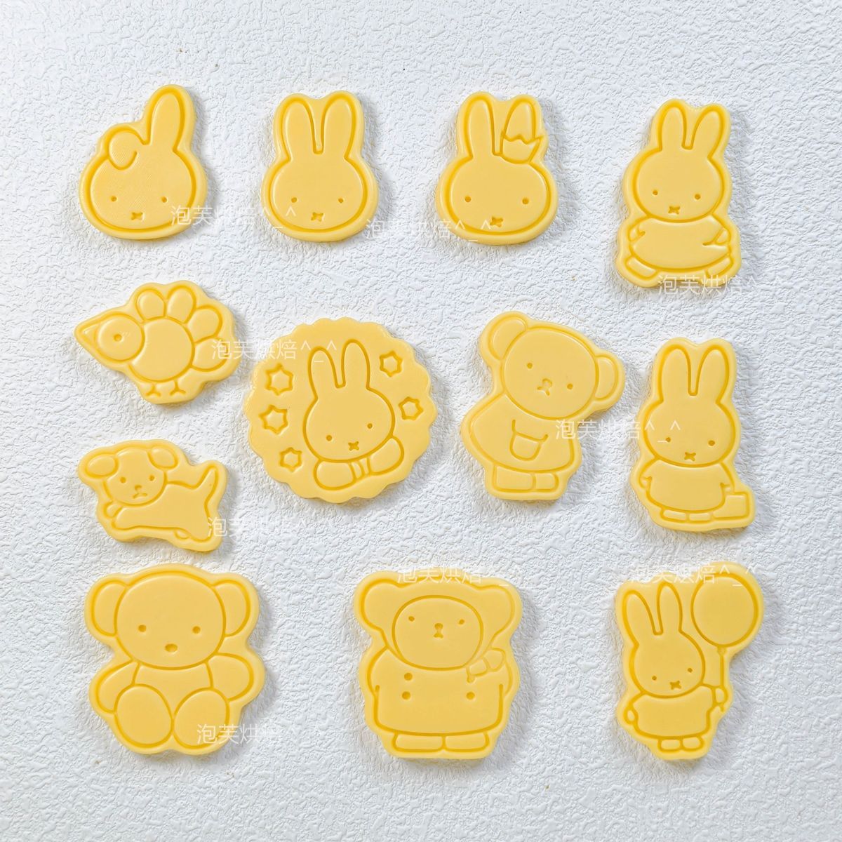 Cute 3D Press Cookie Mold with - Kitchen Appliances Baking ulasan dan harga